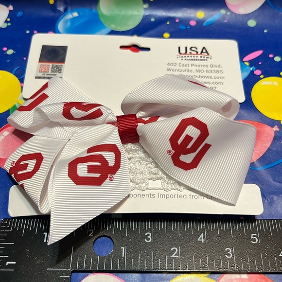New The University of Oklahoma Sooners Crimson Crochet Headband w/ Junior Bow - Picture 4 of 4